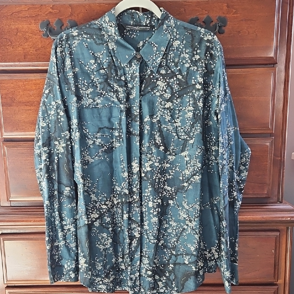 Teal Floral Casual Button Down Shirt with Long Sleeves